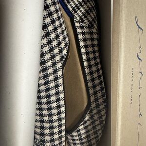 Rothy’s The Point Picnic